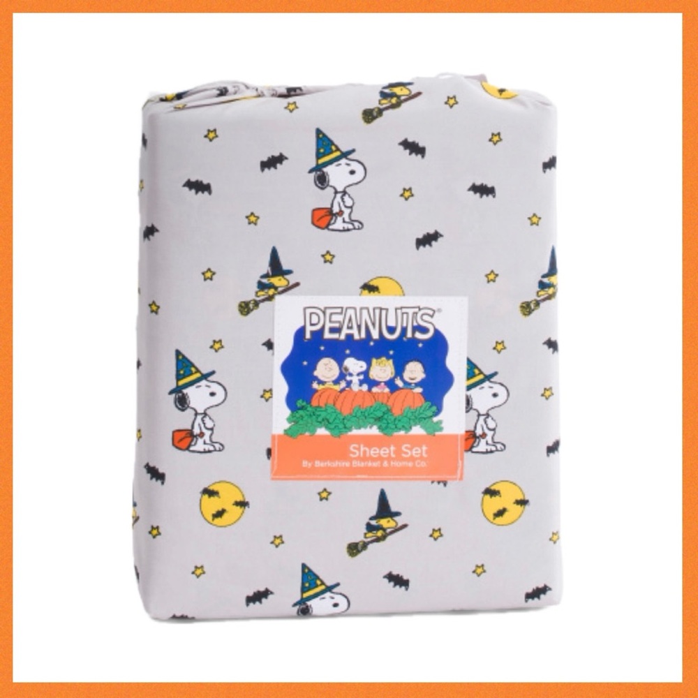Berkshire Peanuts Snoopy & Woodstock Halloween Witchy Bats King Sheet Set